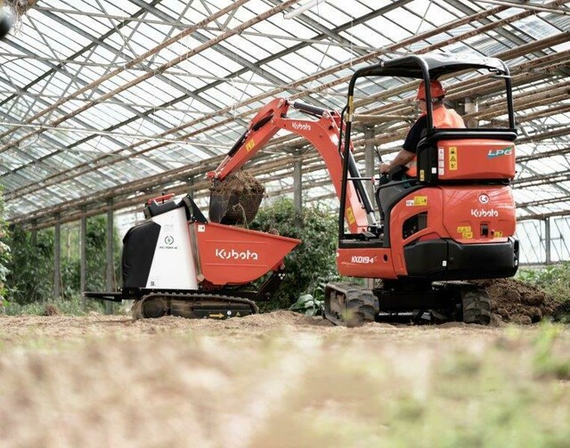 Kubota-Kx019-Mit-Kc70-I-Boehrer-Baumaschinen-2